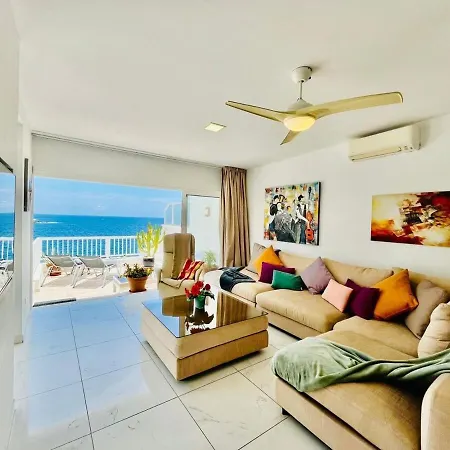 Sea Breeze 卡亚俄萨尔瓦赫