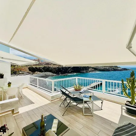 Sea Breeze Apartament *