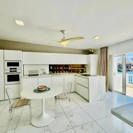 Sea Breeze Apartment Callao Salvaje