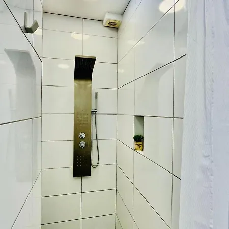 Sea Breeze Callao Salvaje